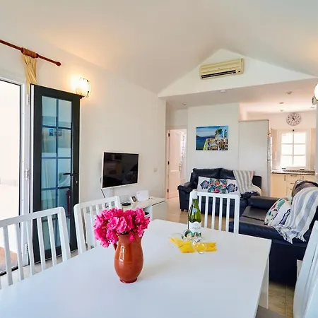 Arcos - Lh160 By Now Ltd * Playa Blanca (Lanzarote)